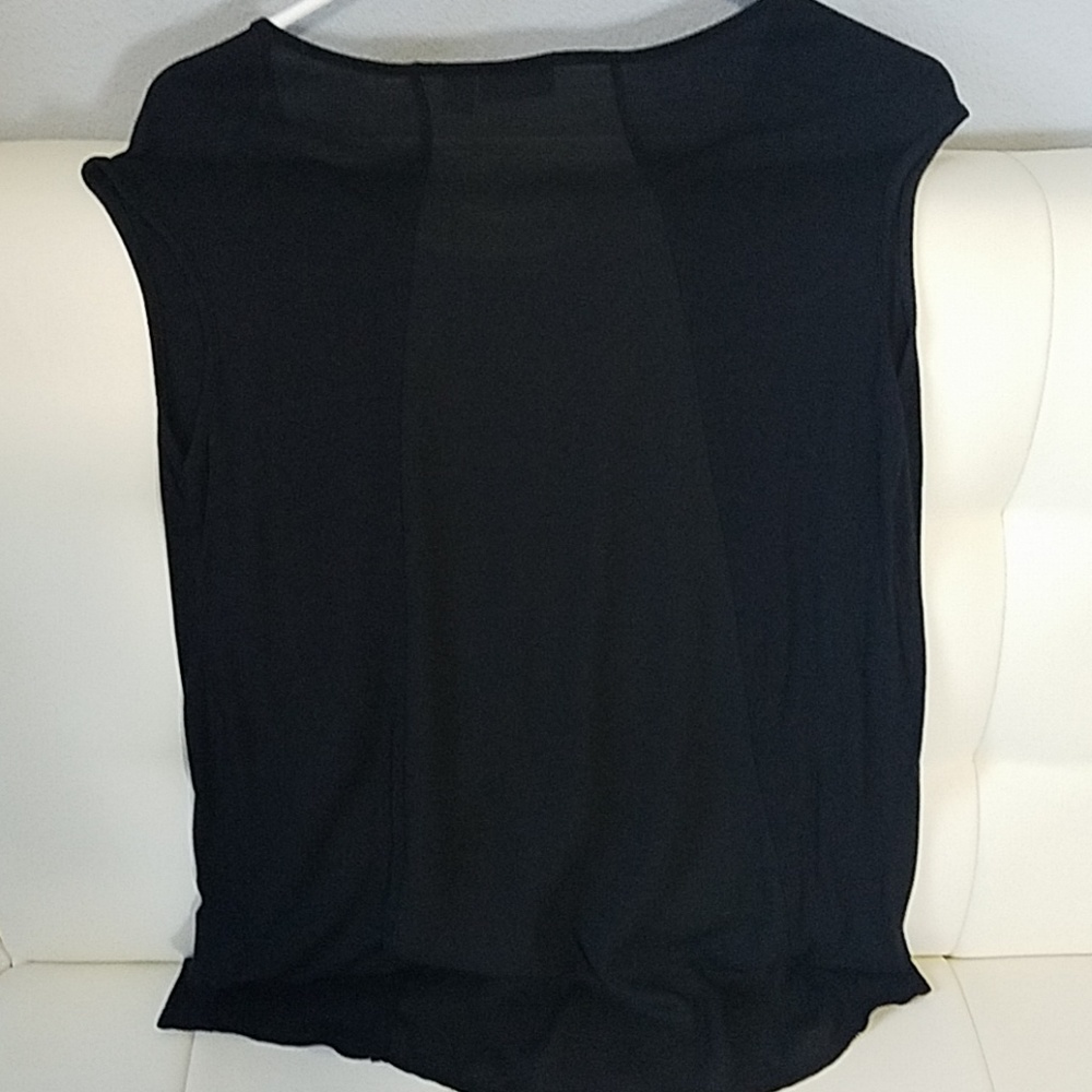 Top - Picture 2 of 2